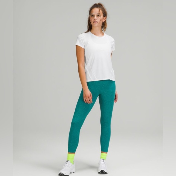 Lululemon Athletica White Fitted Short Sleeve T-Shirt - Picture 3 of 11